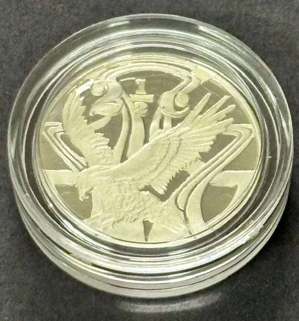 2005 SA Silver 2 1/2c Proof - Birds of Prey Series -The African Vultures