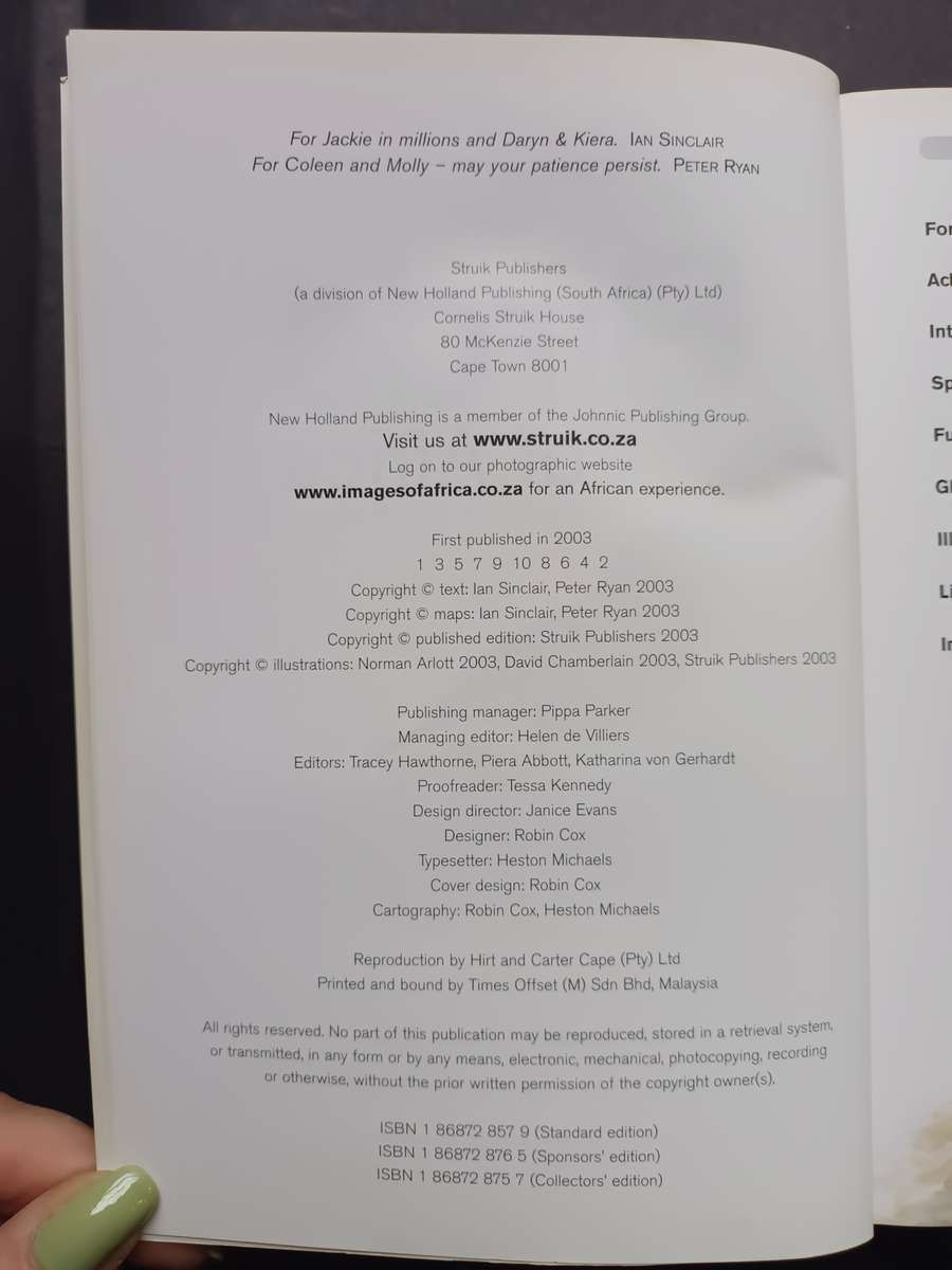 A Comprehensive Illustrated Field Guide Birds of of Africa South of the Sahara by Sinclair, I., Ryan