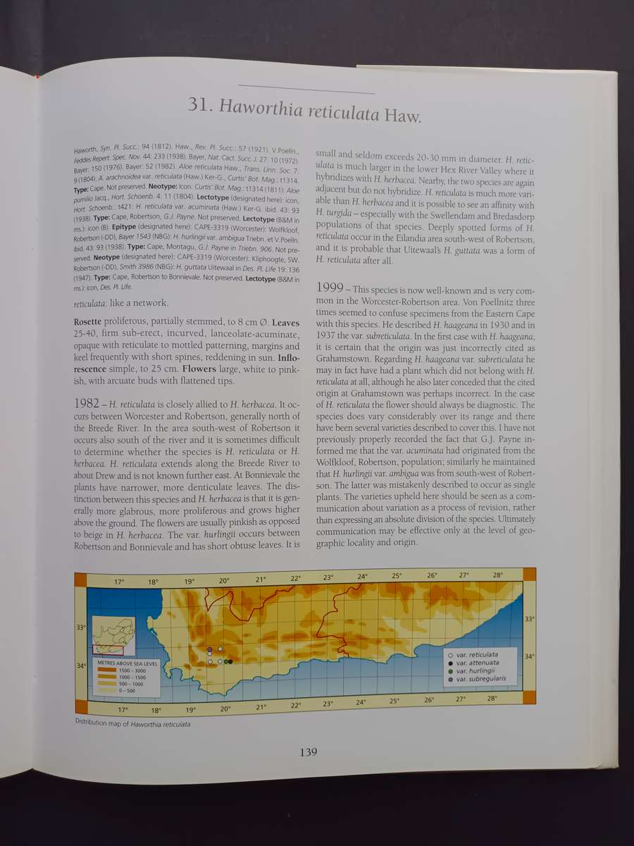 Haworthia Revised: A Revision of the Genus / Bruce Bayer