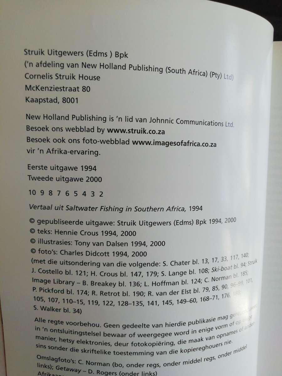 SOUTWATERHENGEL IN SUID-AFRIKA / Hennie Crous