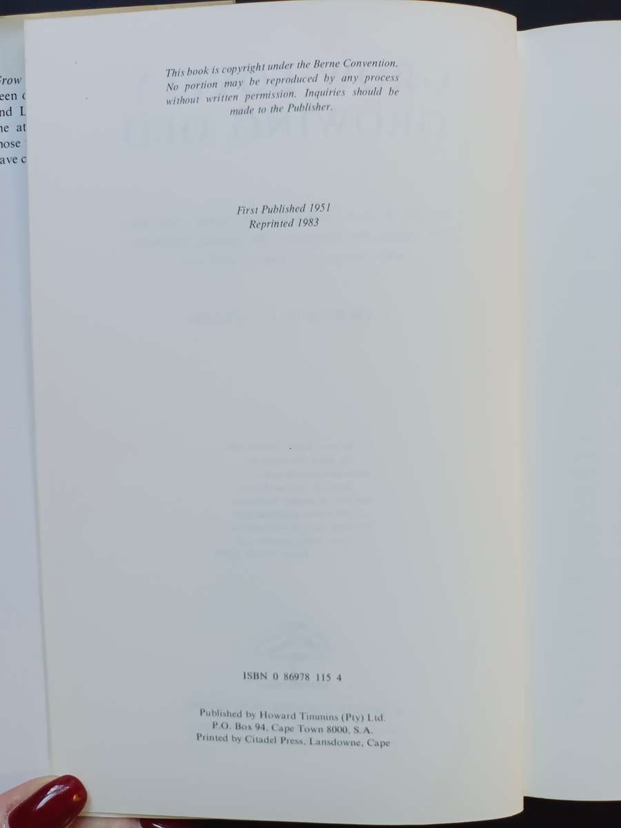 Grow Lovely, Growing Old / Lawrence G. Green