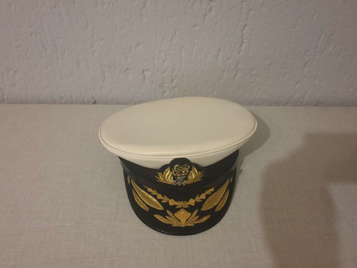 SA NAVY, FLAG OFFICERS PEAK CAP.
