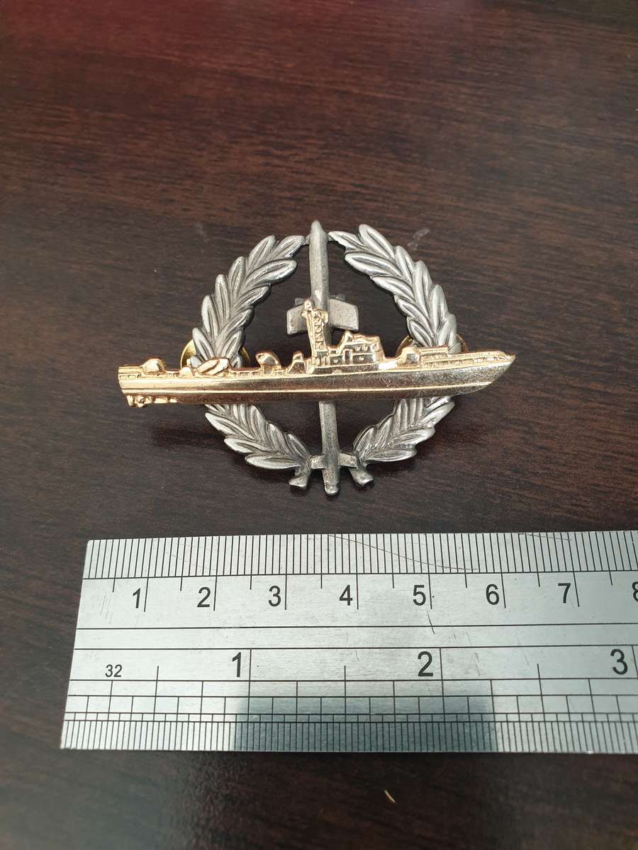 SA NAVY, COLLECTION OF QUALIFICATION BADGES.