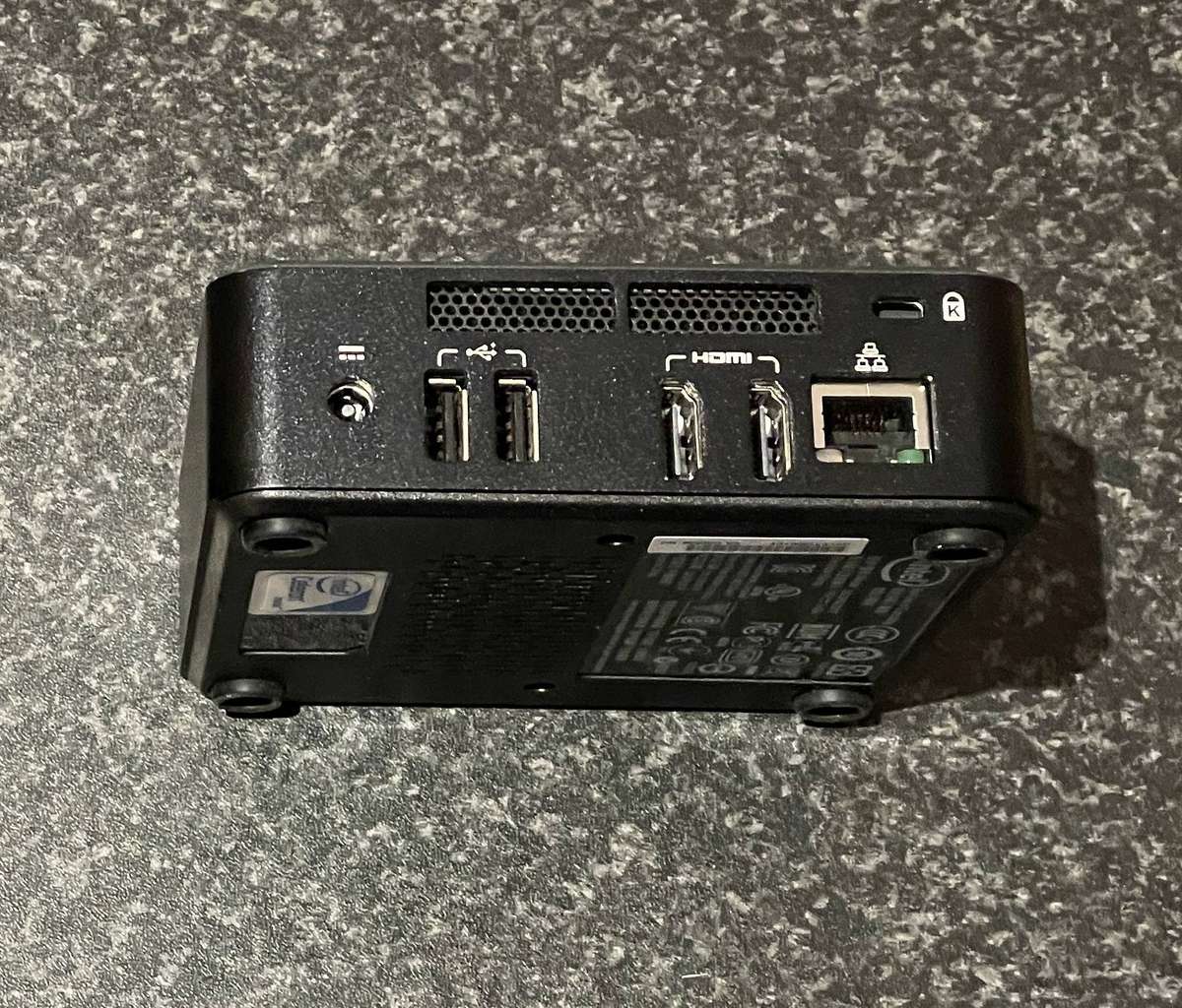 Intel NUC