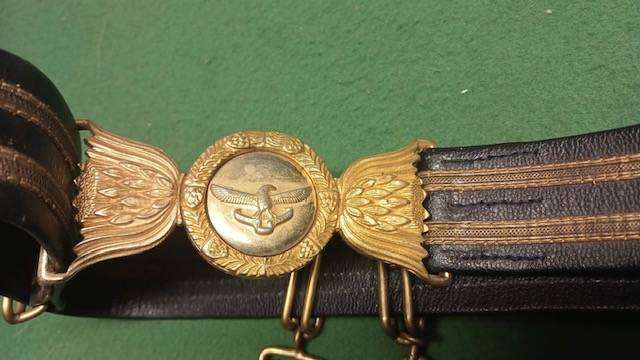 SA Airforce Officers Belt and Buckle.