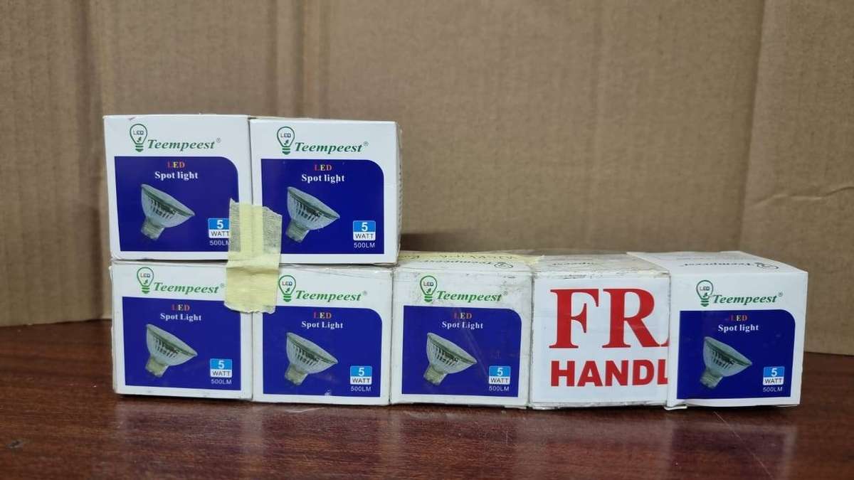 Mixed bundle of light fittings