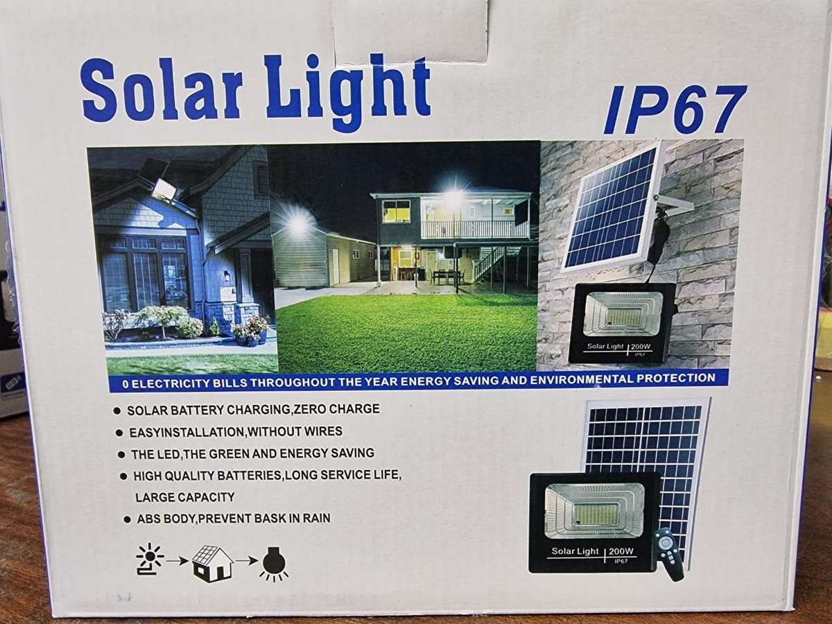200W Solar Floodlight