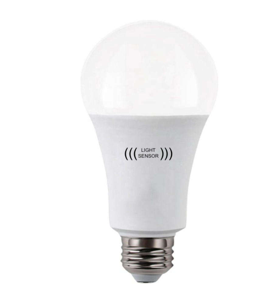 5 Pack - Day / Night Sensor 7w Light Bulbs E27