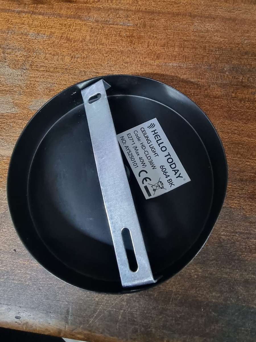 Flush Mount Metal Ceiling Light fitting - 6064