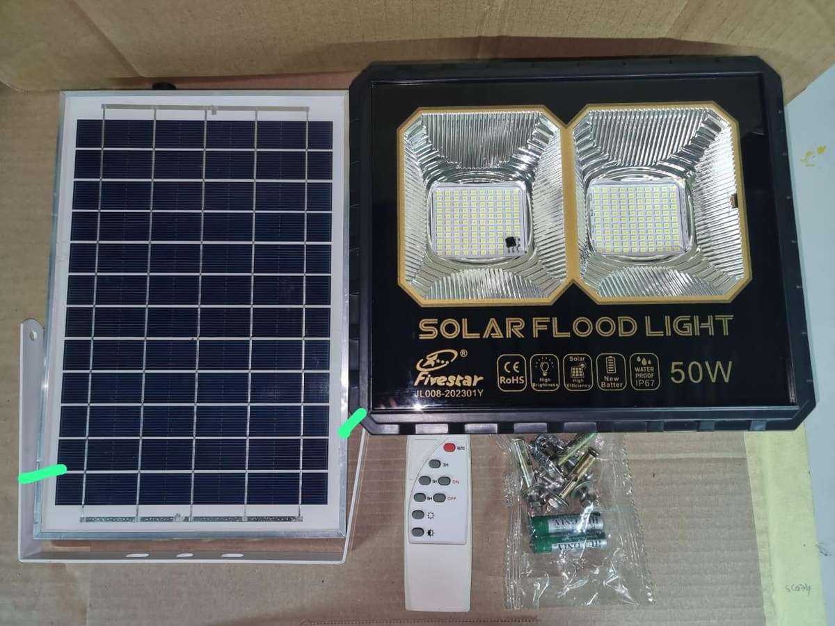 50w Solar Powered Flood Light With Remote - jl008