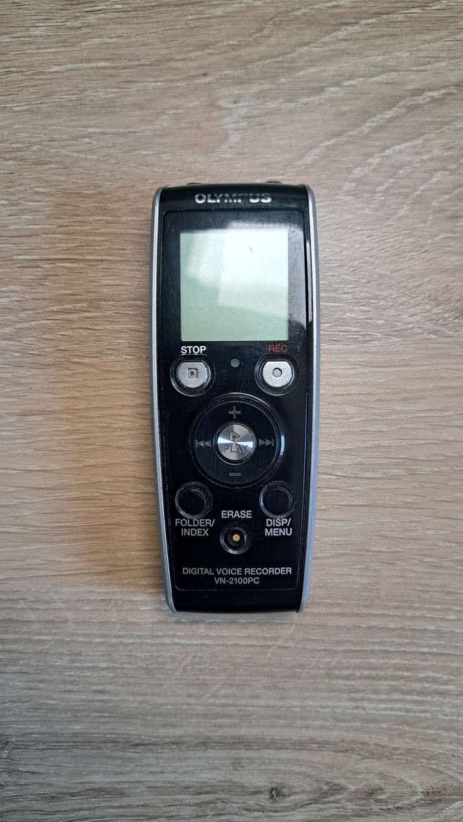 Olympus VN-2100 Digital Voice Recorder Black/Silver