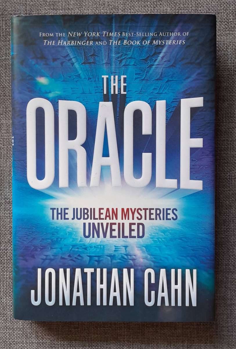 The Oracle - Jonathan Cahn (Hardcover)