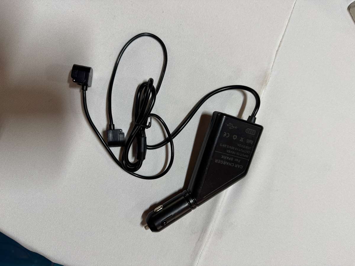 DJI Spark Drone fly more with car charger, 3 batteries
