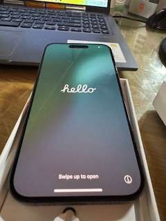 iPhone 15 Pro 256GB and Free iPhone SE 64GB Bundle