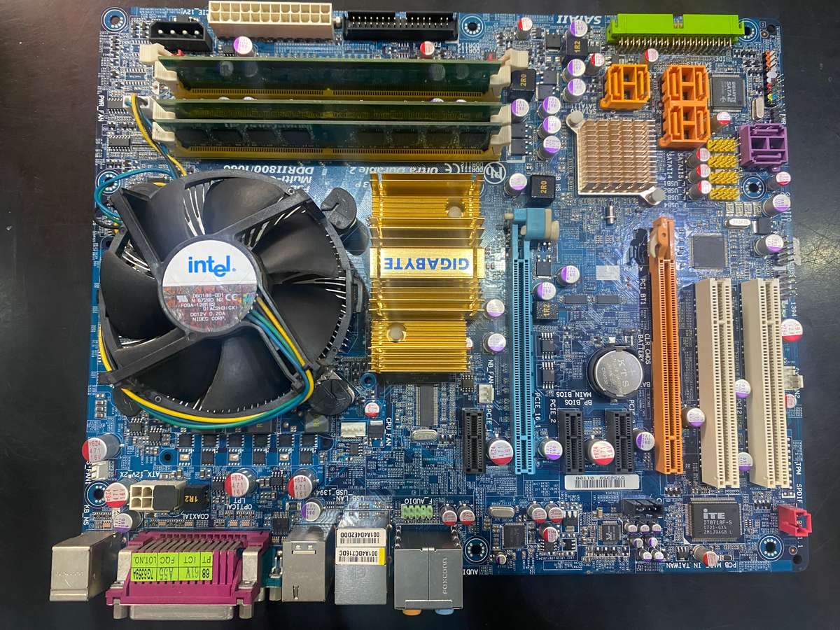 Gigabyte GA-P35-DS3P motherboard + Intel Core 2 Duo 1.6 GHz CPU + 3Gb DDR2 Ram - BUNDLE SALE !!!!