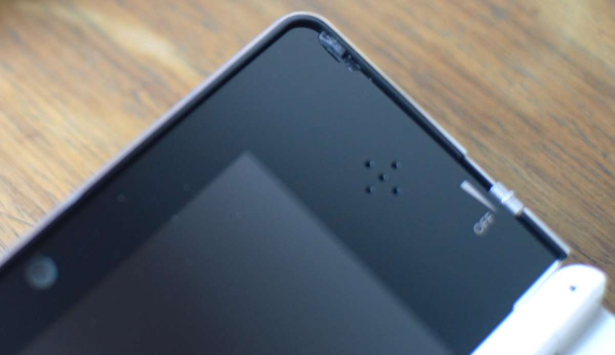 Nintendo 3DS Console + Game Bundle