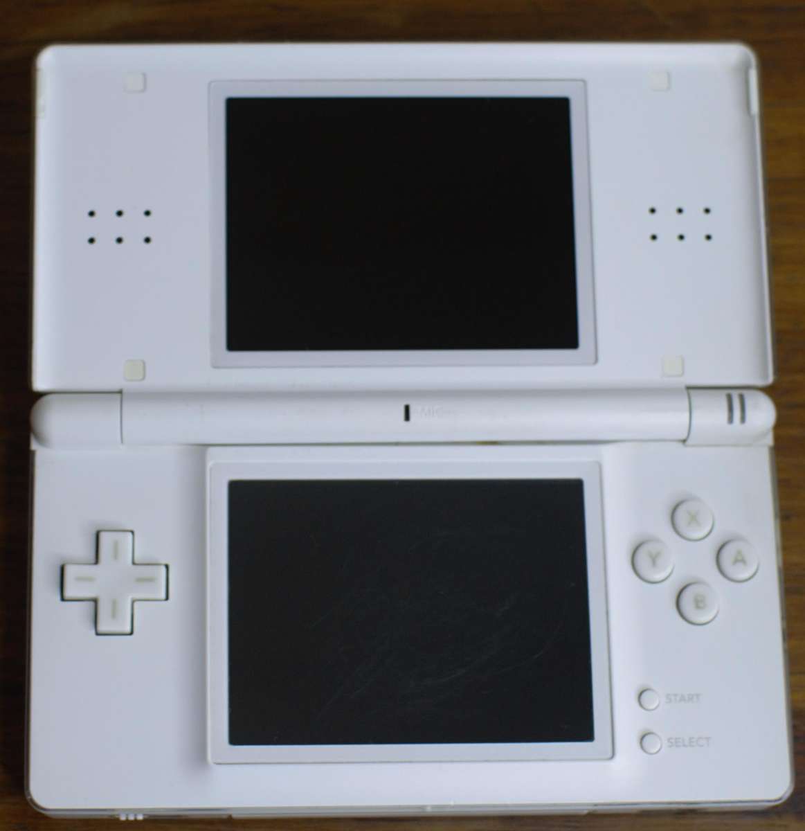 Nintendo DS Lite + Game Bundle