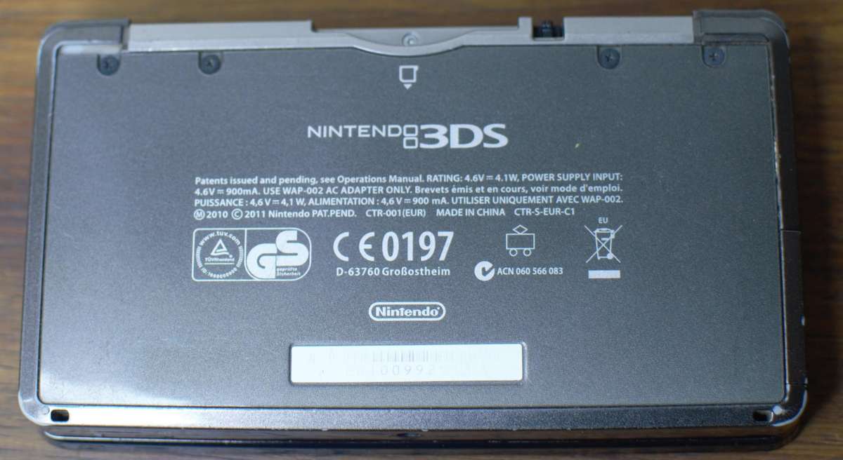 Nintendo 3DS Console + Game Bundle+