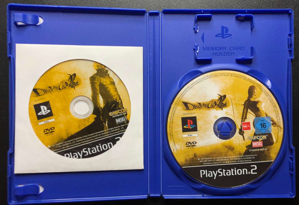 Devil May Cry Combo - PlayStation 2