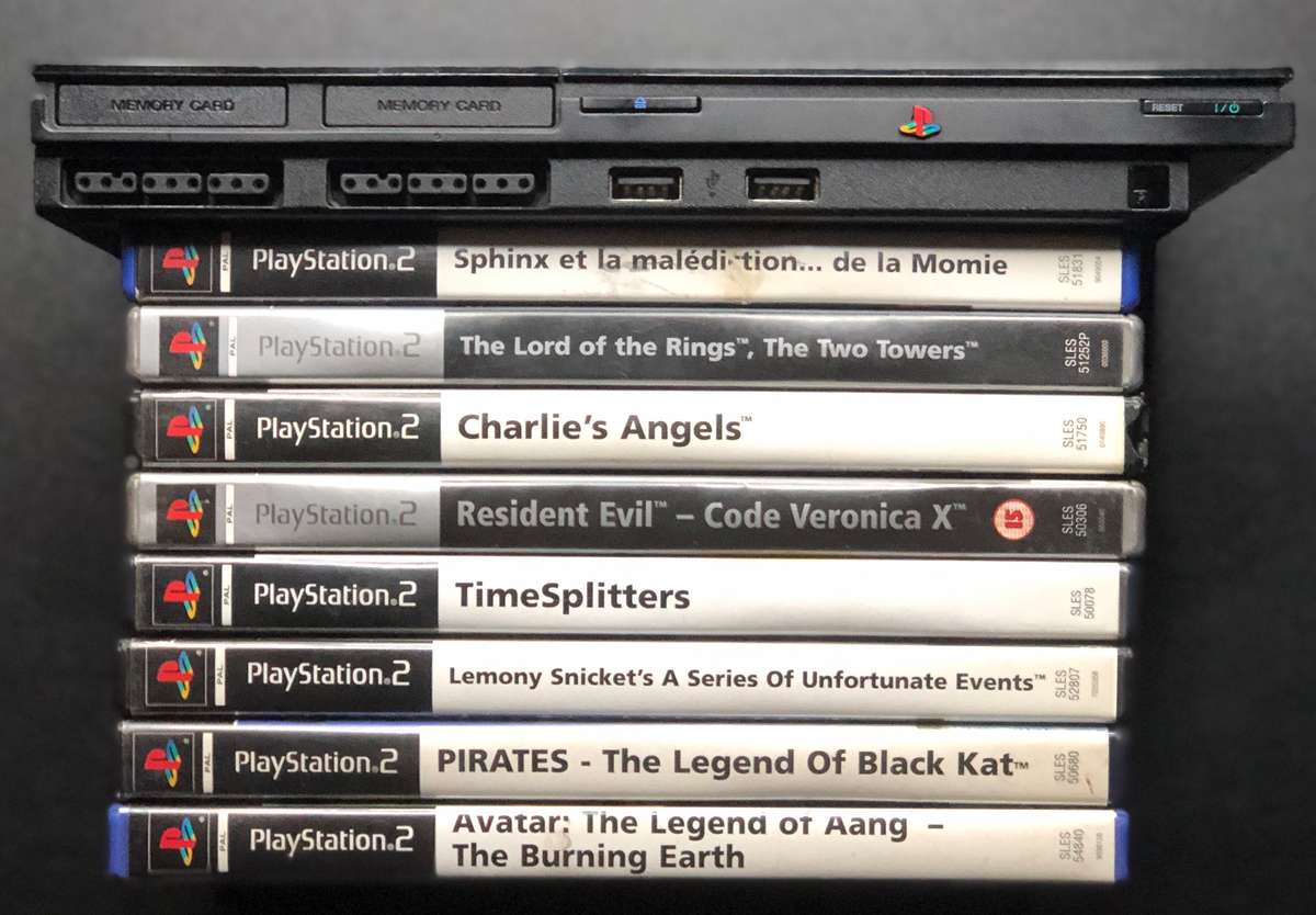 PlayStation 2 Slim Console (SCPH-90004) + Game Bundle