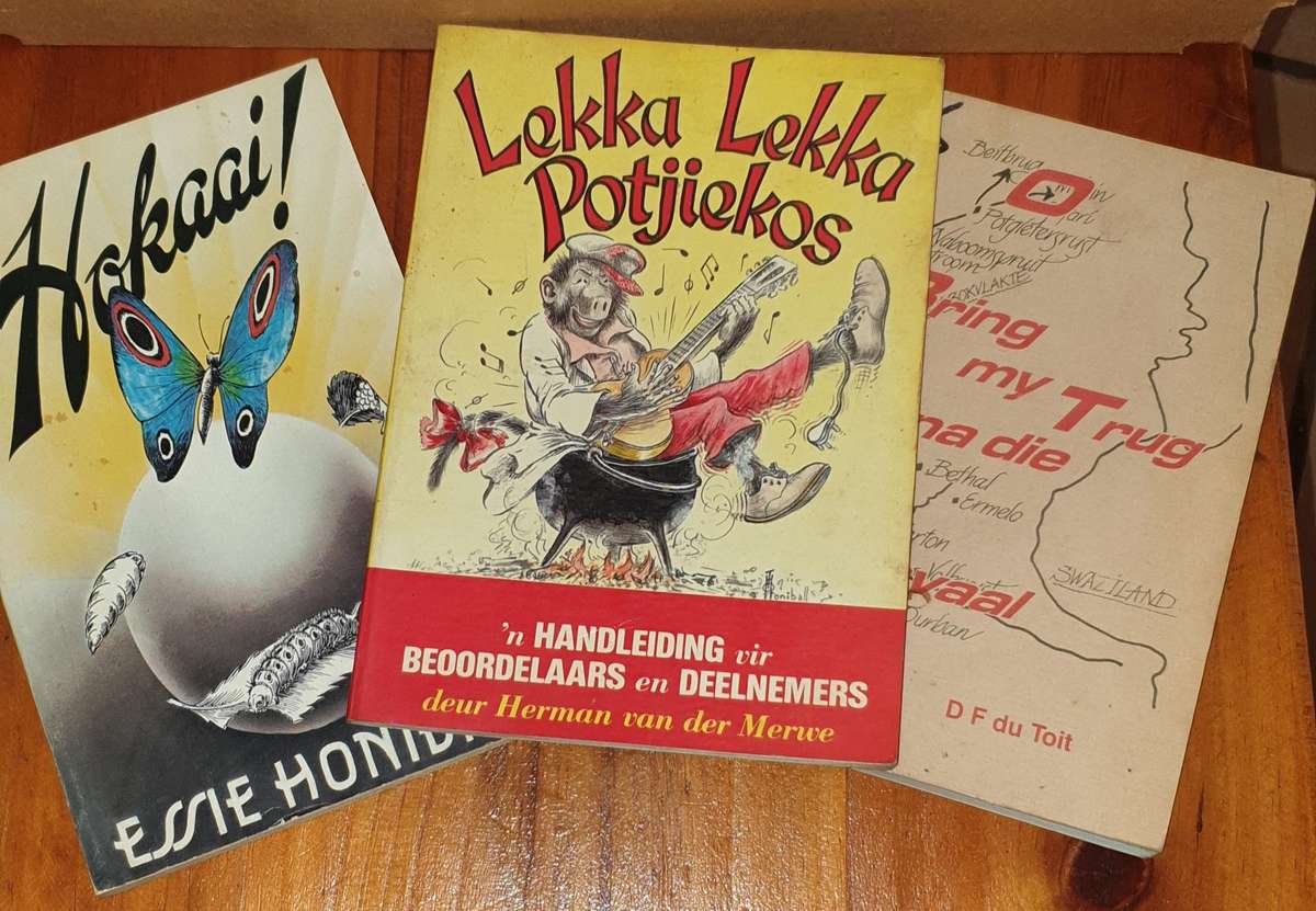Lekker Afrikaans, 3 x Boeke.