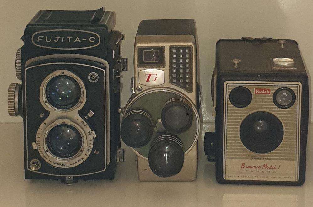 3 x Vintage Cameras - All in one lot.
