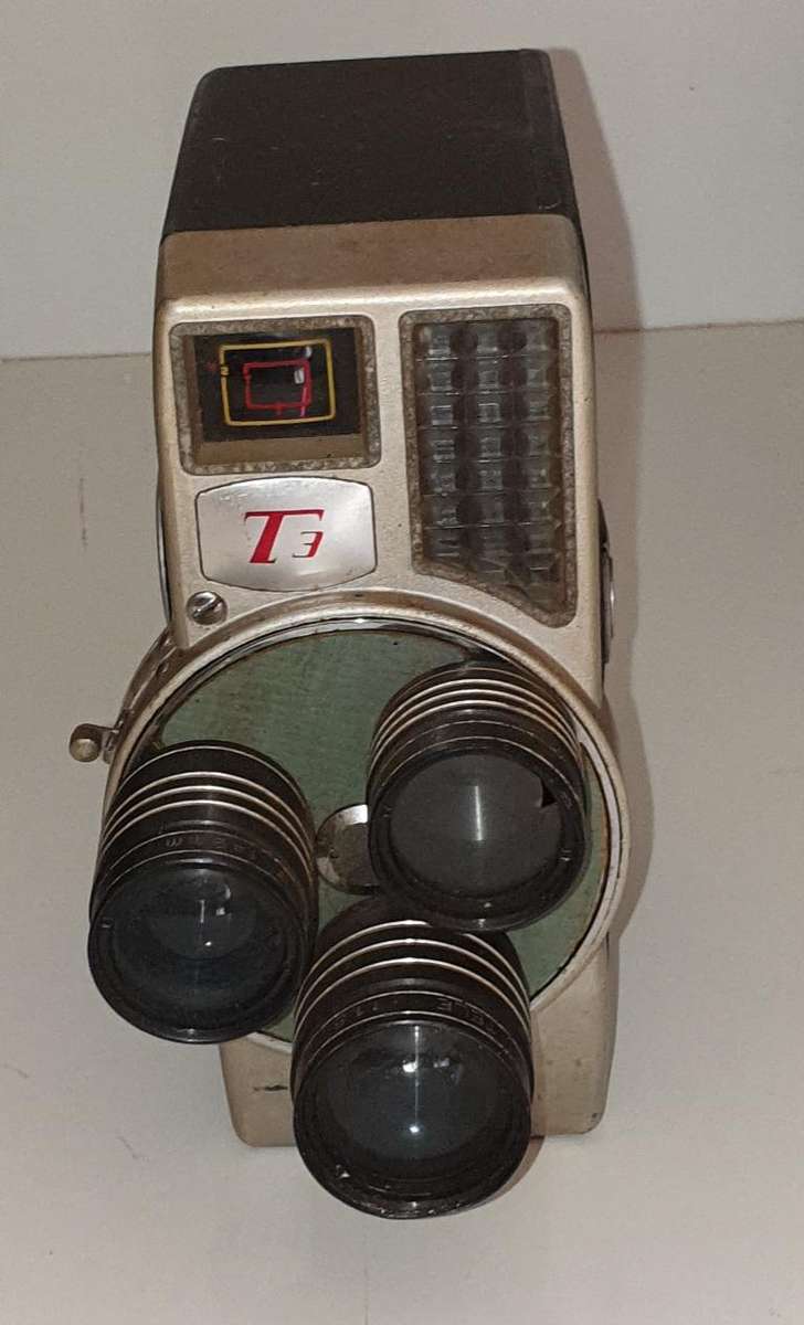 3 x Vintage Cameras - All in one lot.