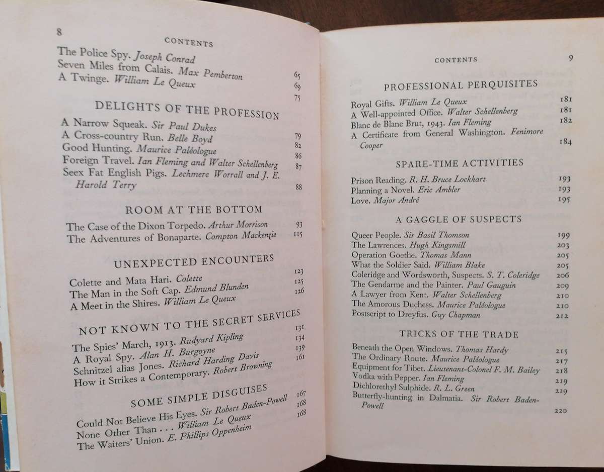 The Spy's Bedside Book. Graham Greene & Hugh Greene