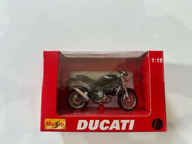 Maisto Ducati Monster S4