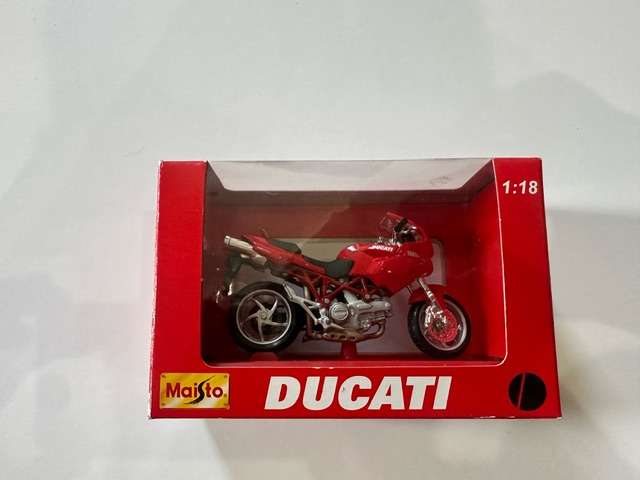 Maisto Ducati Multostrada 1000DS
