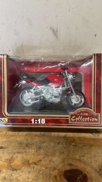 Maisto BMW R1100R
