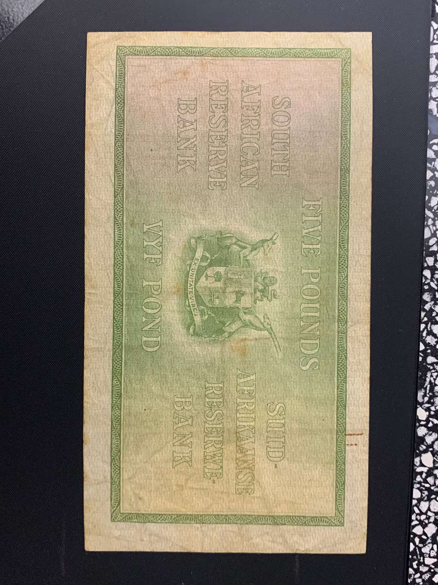 1946 five pounds
