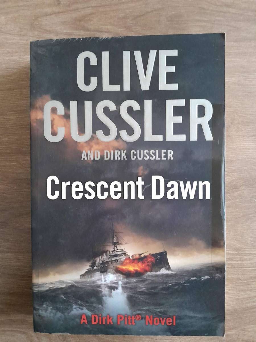 Crescent Dawn - Clive Cussler