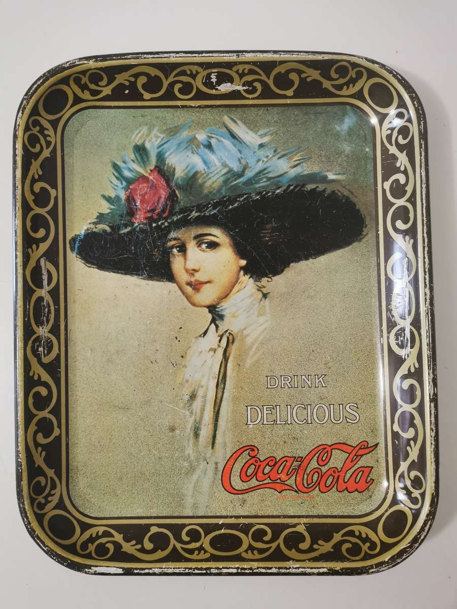 Vintage Coca Cola tray