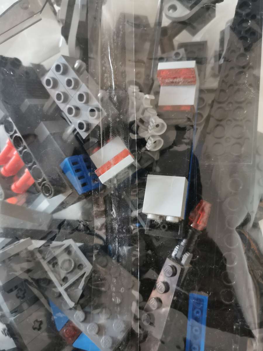 2 mixed bags of Lego