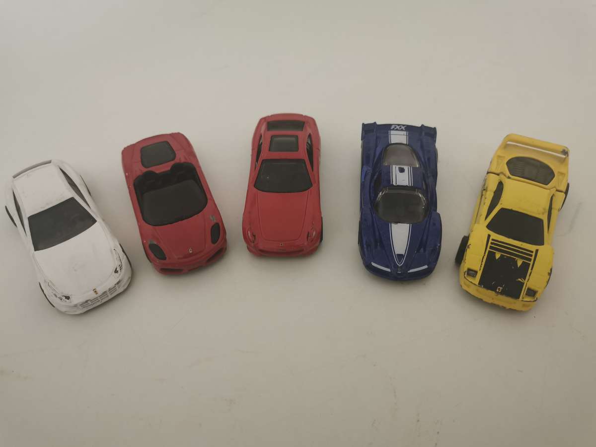 Hot wheels Ferrari bundle of 5 cars