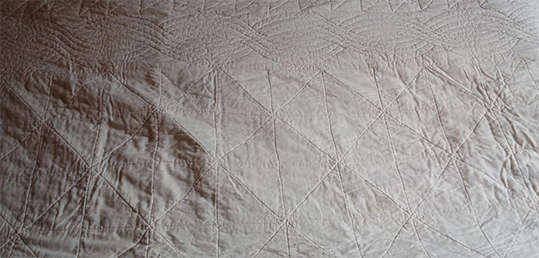 Imported Small Patterned Machine Sewn Quilt - Size: 2.8x2.6m