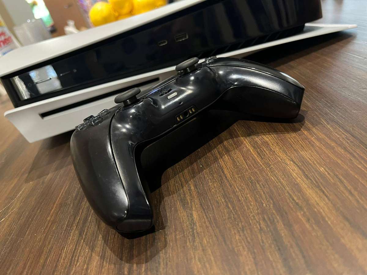  PlayStation 5 Console + Black DualSense Controller  Ultimate Gaming Deal! 