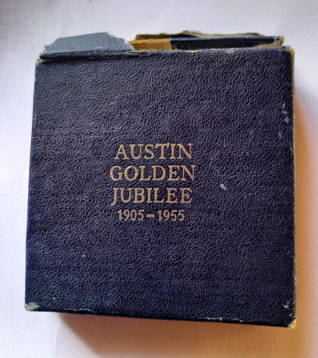 AUSTIN GOLDEN JUBILE 1905-1955 SOUVENIR MEDAL IN BOX