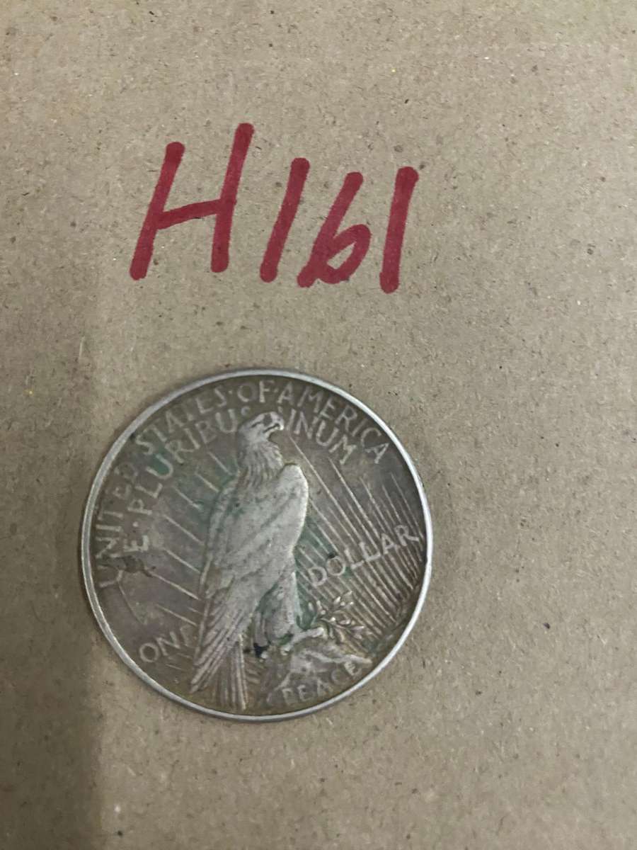 Great coin for your collection of a 1923 USA Silver Liberty $ 1