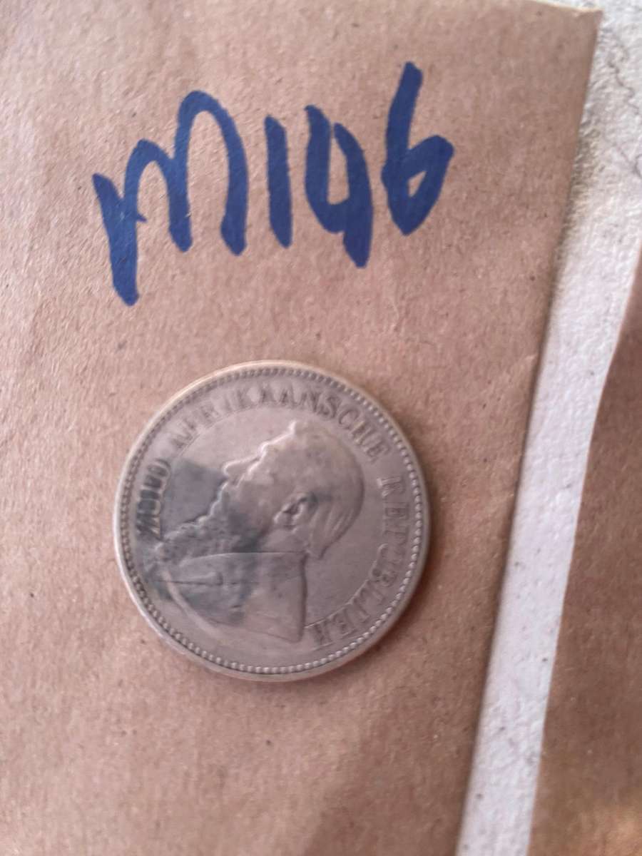 What a beauty - 1897 South Africa Silver ZAR 2 1/2 Shillings - Great collection coin