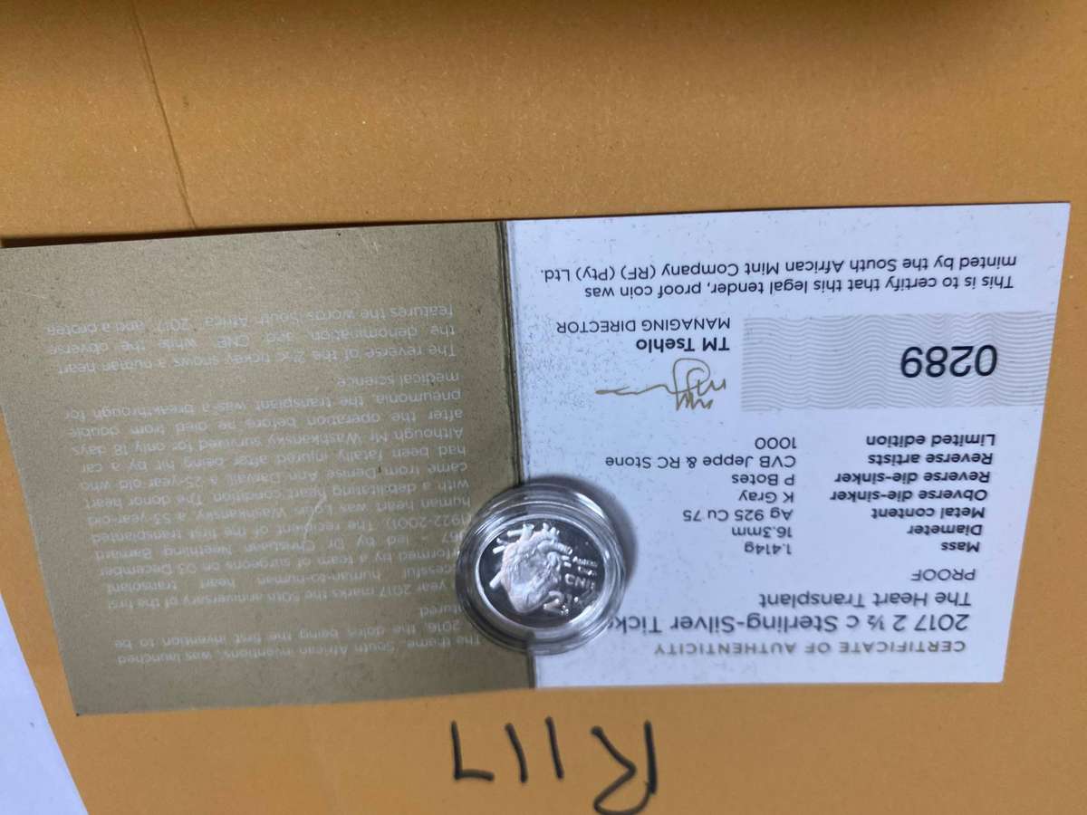 2017 - 2 1/2 tickey Sterling Silver proof tickey,The heart Transplant, in SA Munt pack. W Cert