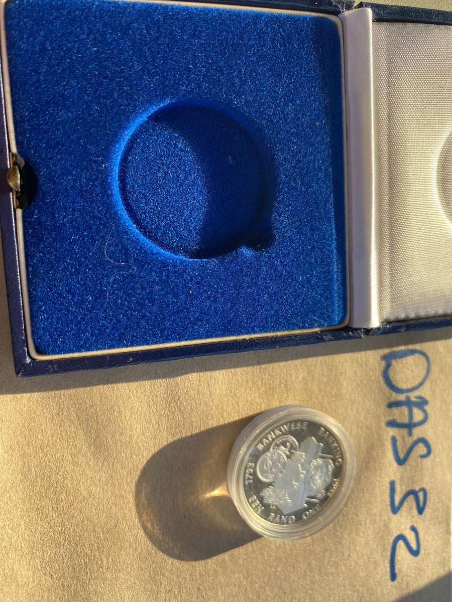 1993 South Africa Protea Series Silver Proof R1 - Banking IN SAM BOX