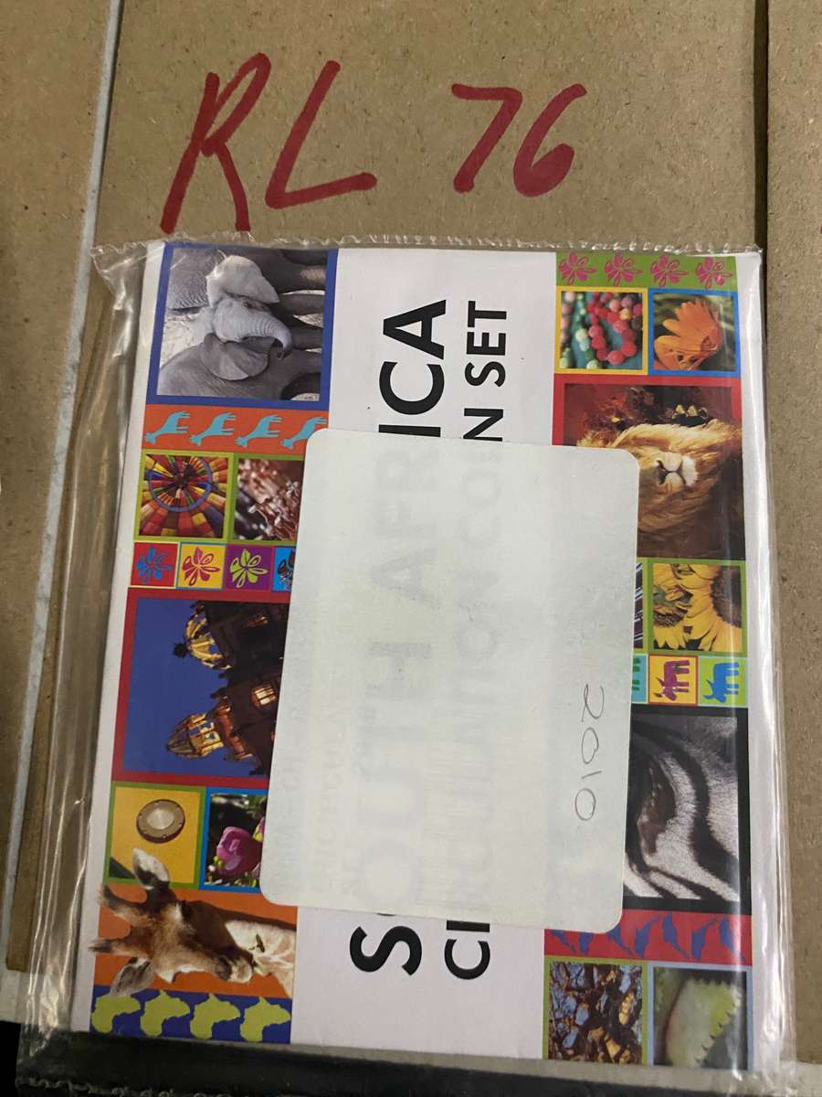 Still sealed - 2010 South Africa Munt Circulated Coin Set