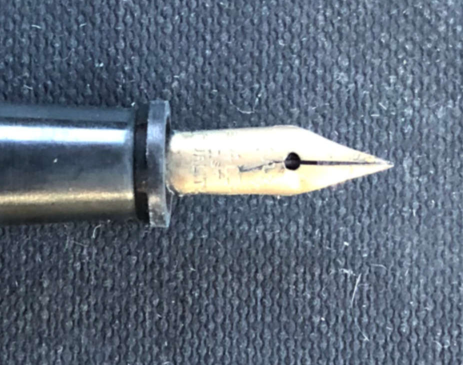 FOUNTAIN PEN SILVER HALLMARKED LONDON 1926 WITH 14K GOLD NIB