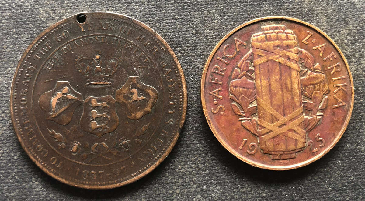 MEDAL 1897 Queen Victoria 60 Years 1925 Prince Edward Visit to Wynberg South Africa