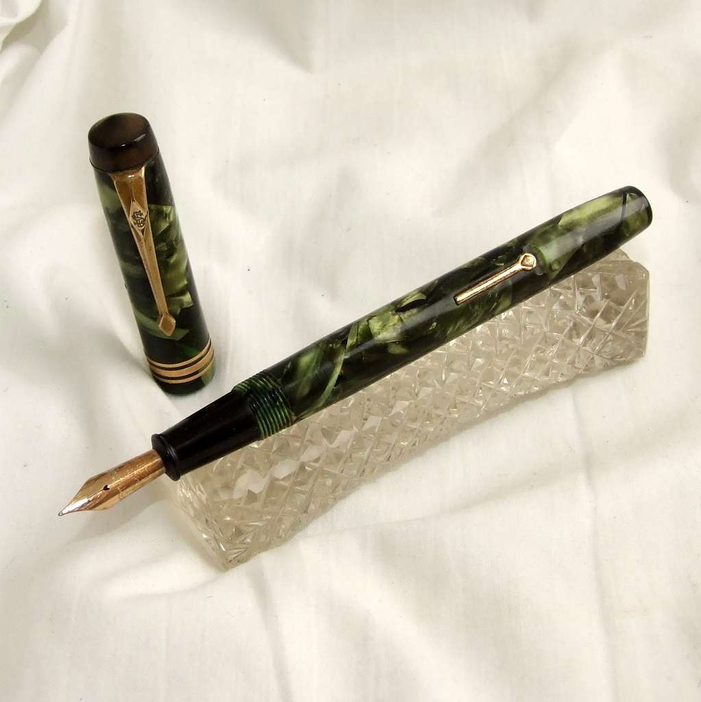 Vintage Conway Stewart #388 Green Marble Fountain Pen, 14ct nib