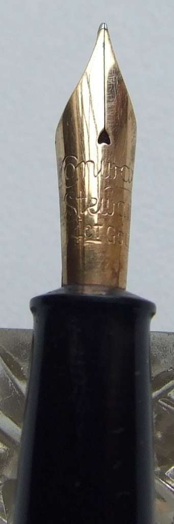 Vintage Conway Stewart #388 Green Marble Fountain Pen, 14ct nib