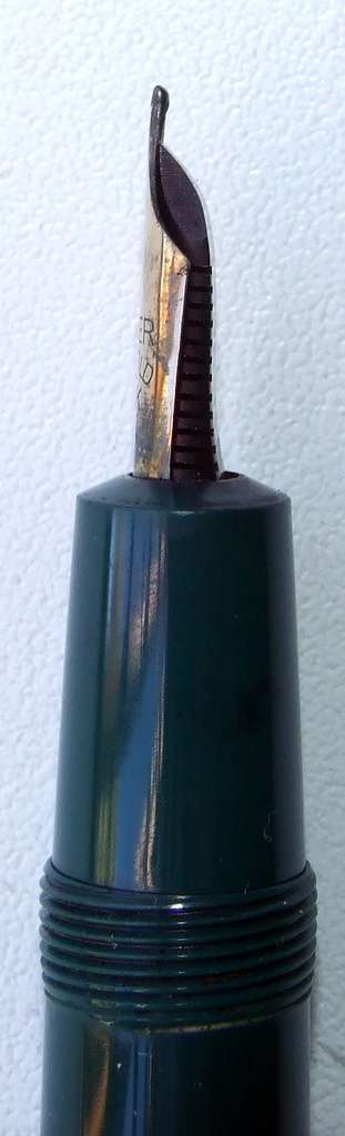 Vintage PARKER DUOFOLD  aerometric fill, 14ct nib, working.
