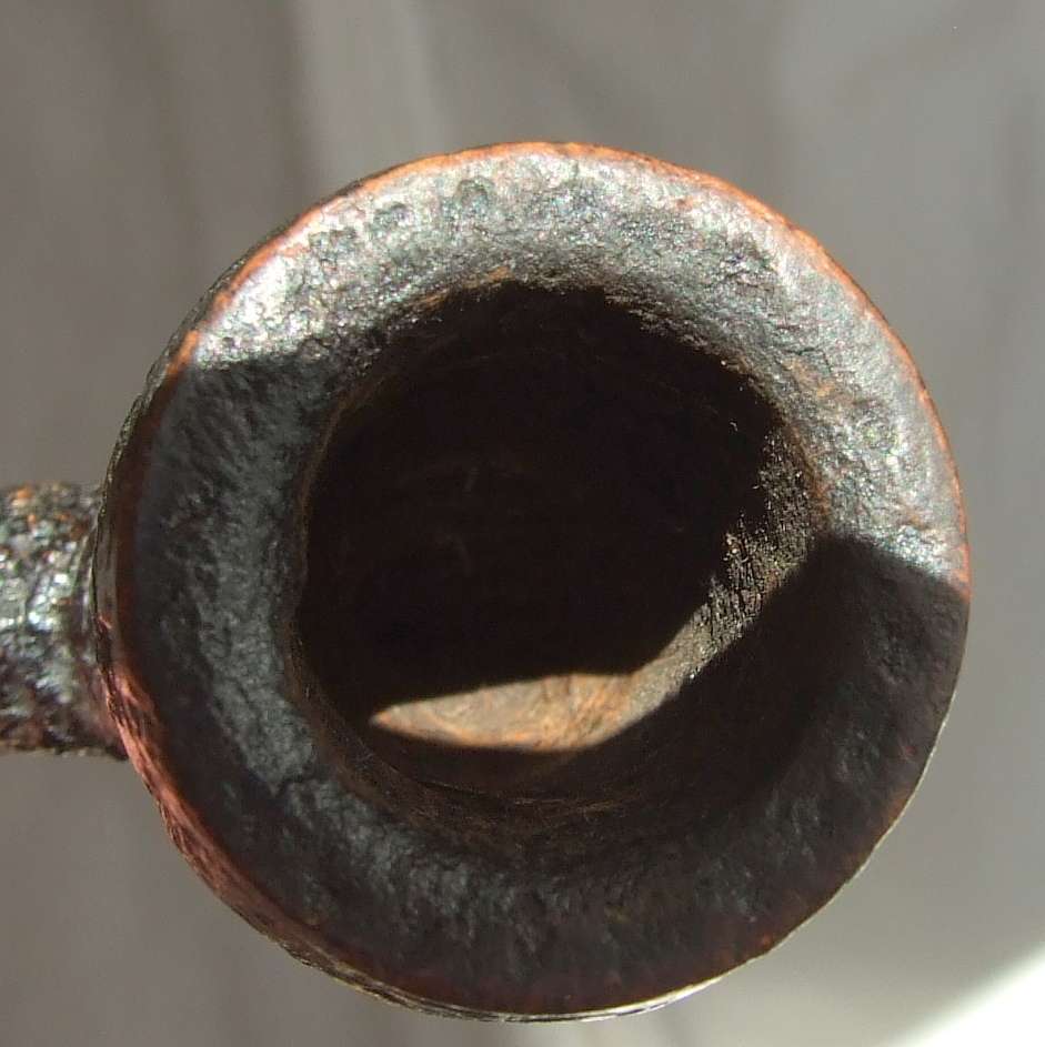 Very nice Sashar by SASIENI made in England estate tobacco pipe